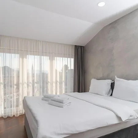 Ornament And Hotel Saraievo