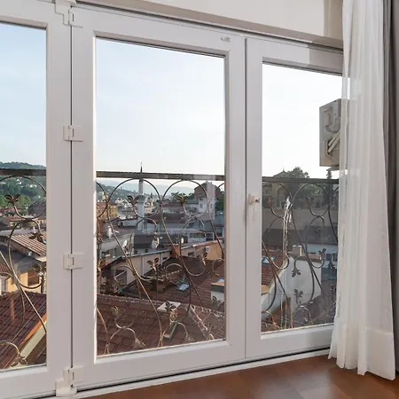 Ornament And * Saraievo