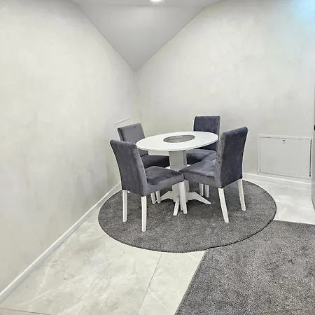 Ornament And * Saraievo