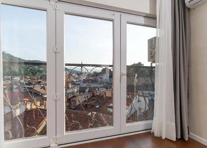 Ornament And * Saraievo