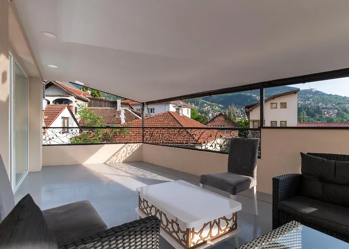 Ornament And Hotel *